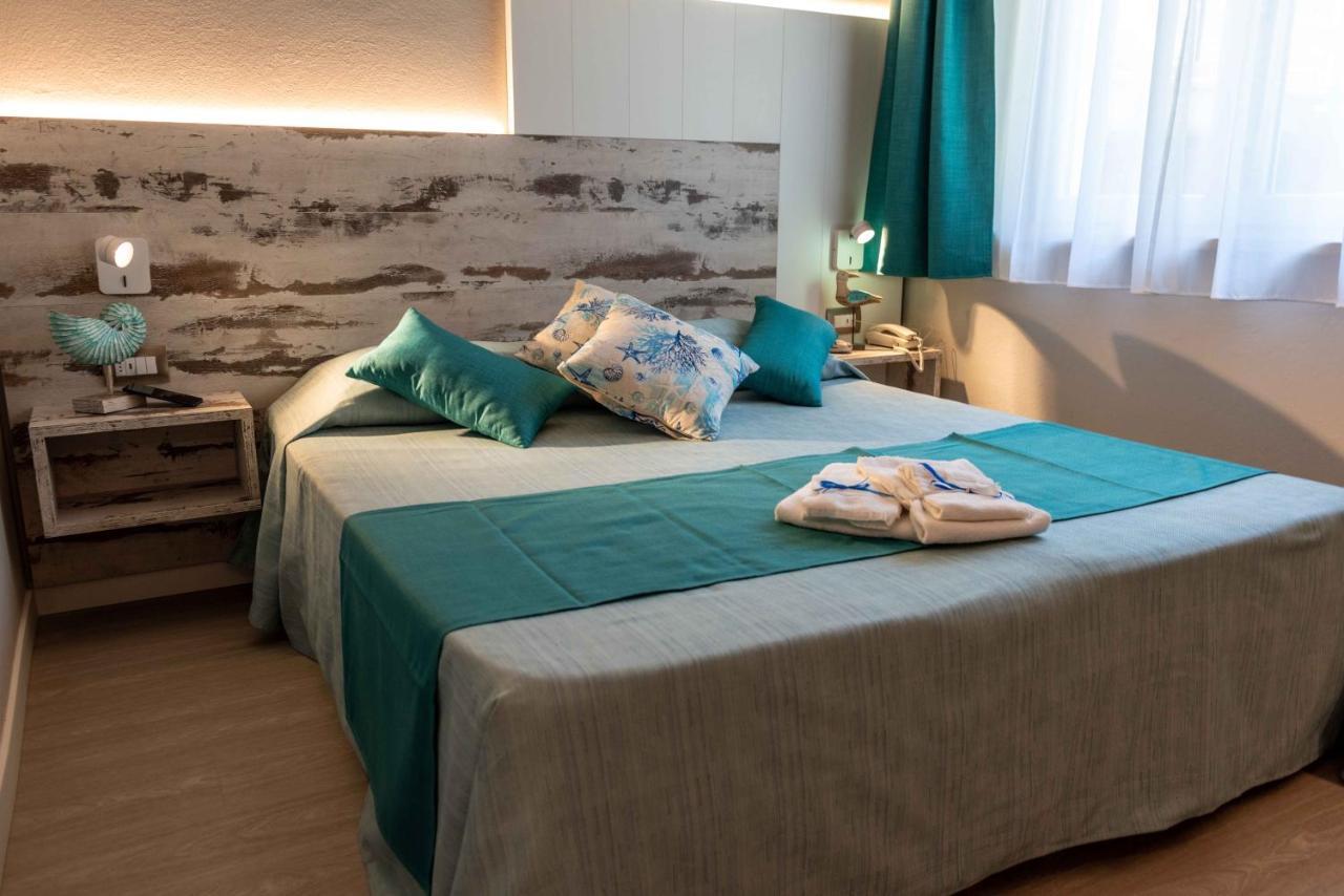 פורטופראיו Hotel Acquamarina מראה חיצוני תמונה